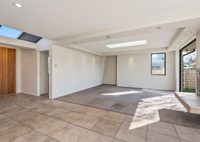  at 33 BIRKDALE DRIVE, Shirley, Christchurch