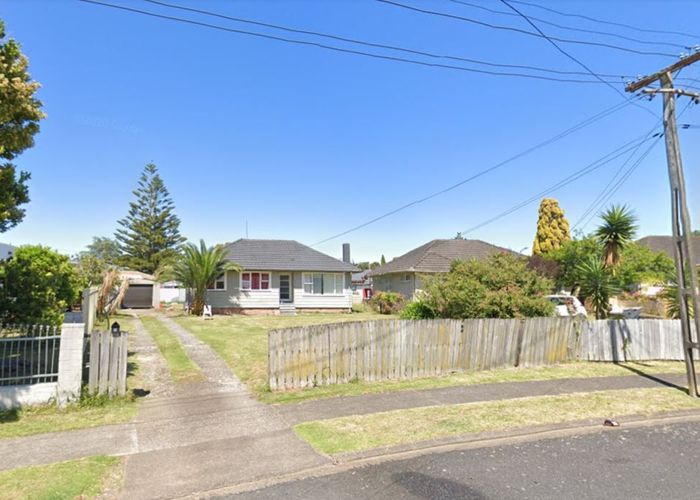  at 10 Halswell Street, Mangere East, Auckland