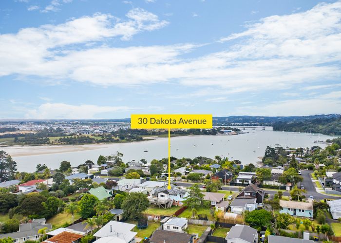  at 30 Dakota Avenue, Beach Haven, Auckland