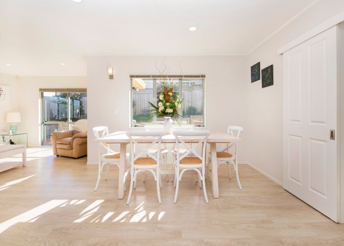  at 2/8 Alicia Road, Somerville, Auckland