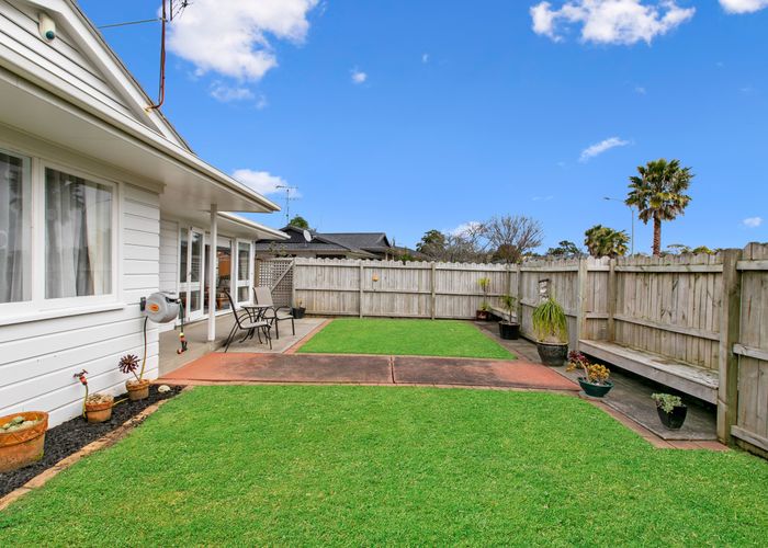  at 1/49 Meadway, Sunnyhills, Auckland