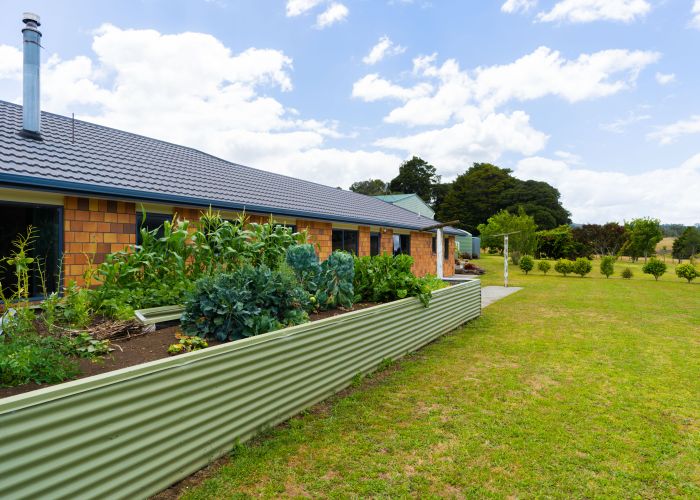  at 94 Springs Road, Whangarei