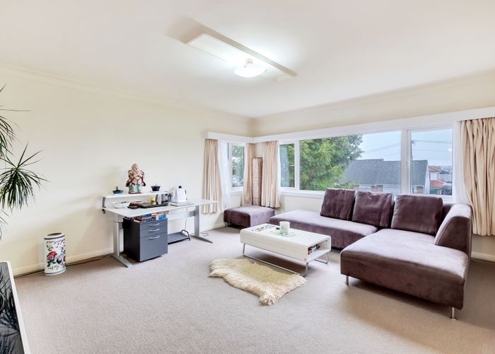  at 45 Oakdale Road, Mount Roskill, Auckland