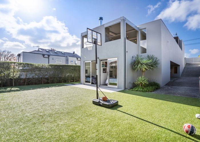  at 190 Upland Road, Remuera, Auckland