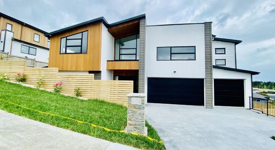 Free property data for 25 Colliston Rise, Pinehill, Auckland - homes.co.nz
