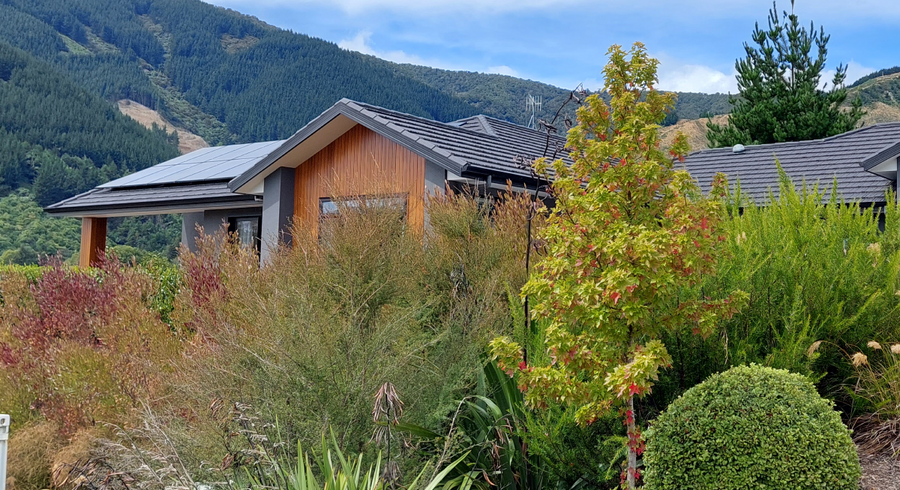 Quail Rise Nz Free property data for 35 Quail Rise, Stoke, Nelson - homes.co.nz