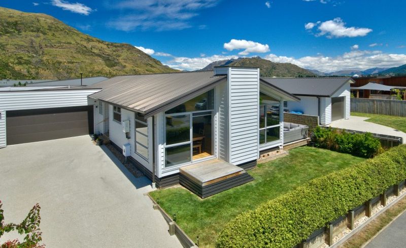  at 6 Cheltenham Road, Lower Shotover, Queenstown