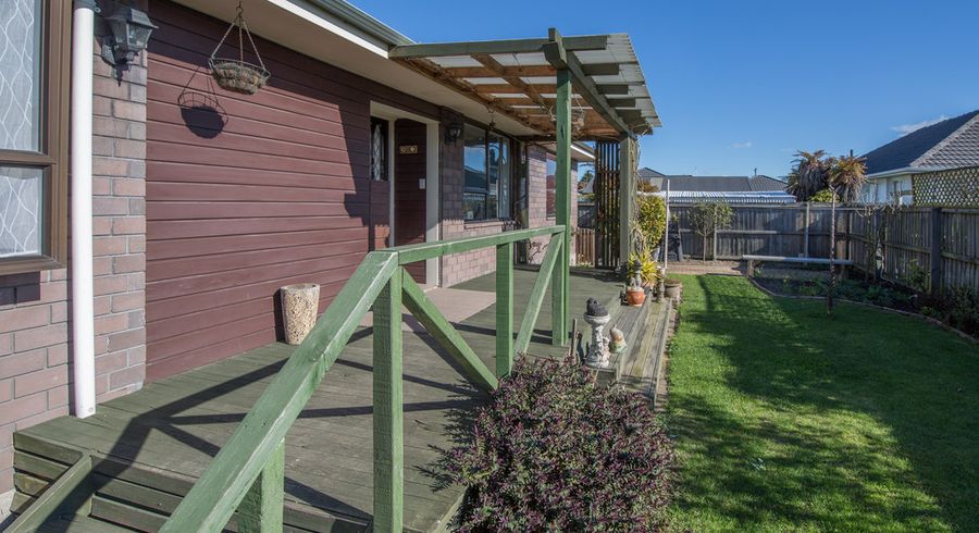  at 2/33 Tower Street, Hornby, Christchurch