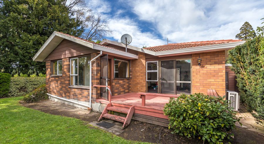  at 10/69A Yaldhurst Road, Sockburn, Christchurch