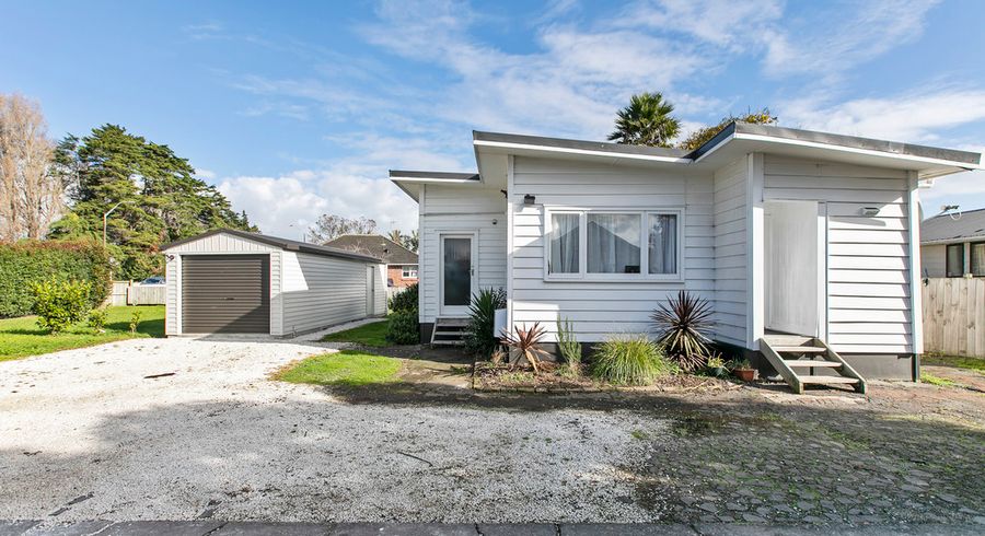  at 141 Mangere Road, Otahuhu, Auckland