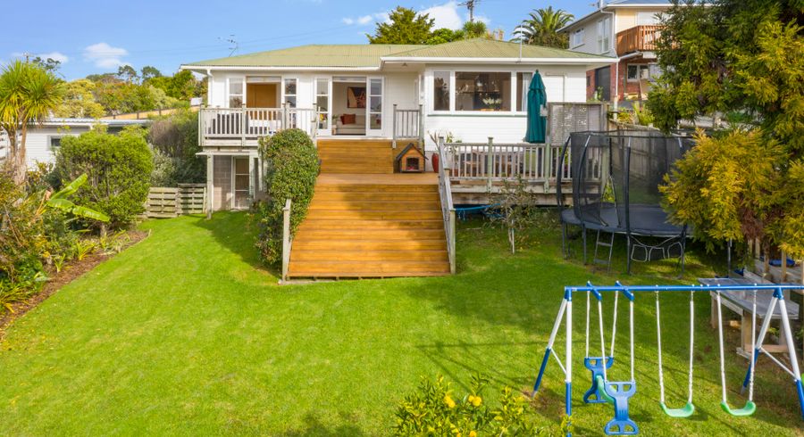  at 14 Roland Hill, Glen Eden, Auckland