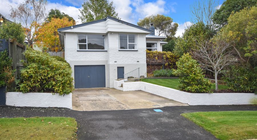  at 33 Elwyn Crescent, Green Island, Dunedin