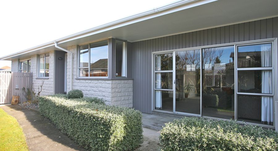  at 3 Cintra Place, Casebrook, Christchurch