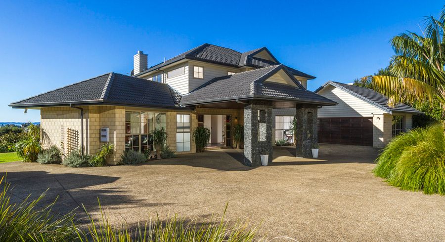  at 121 Wade River Road, Stanmore Bay, Whangaparaoa