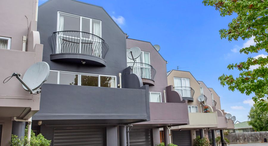  at 7/179 Riccarton Road, Riccarton, Christchurch