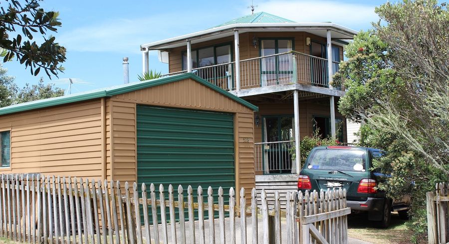  at 53 Sea View Road, Ostend, Waiheke Island