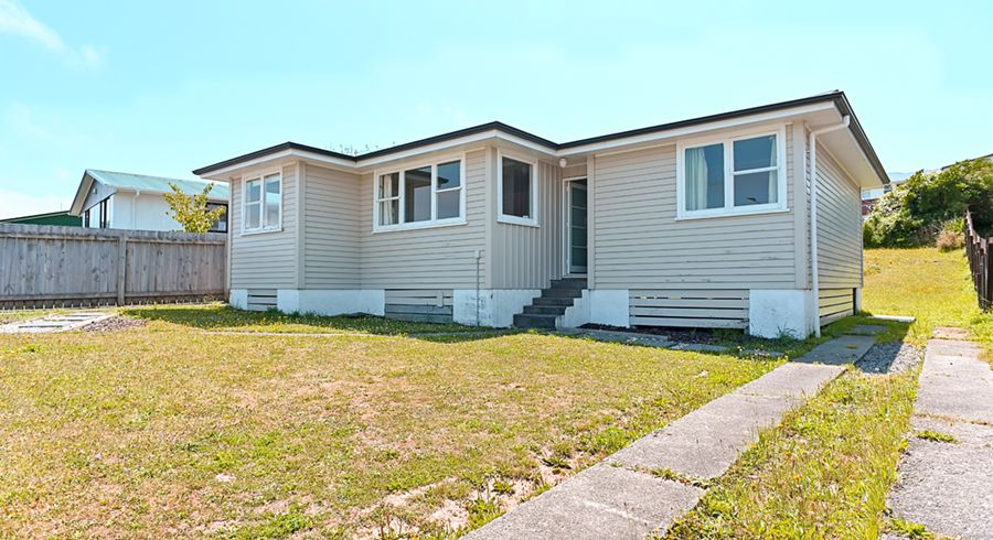  at 50 Kokiri Crescent, Waitangirua, Porirua