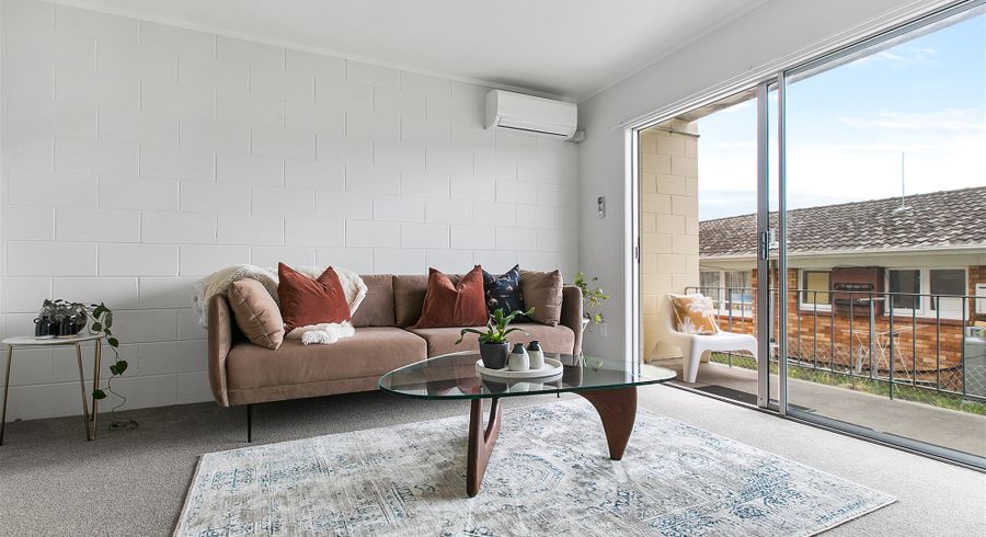  at 2/34 Watea Road, Sandringham, Auckland