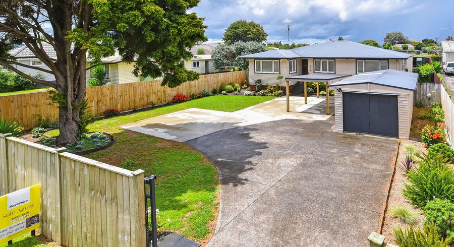  at 9 Kent Road, Manurewa, Auckland