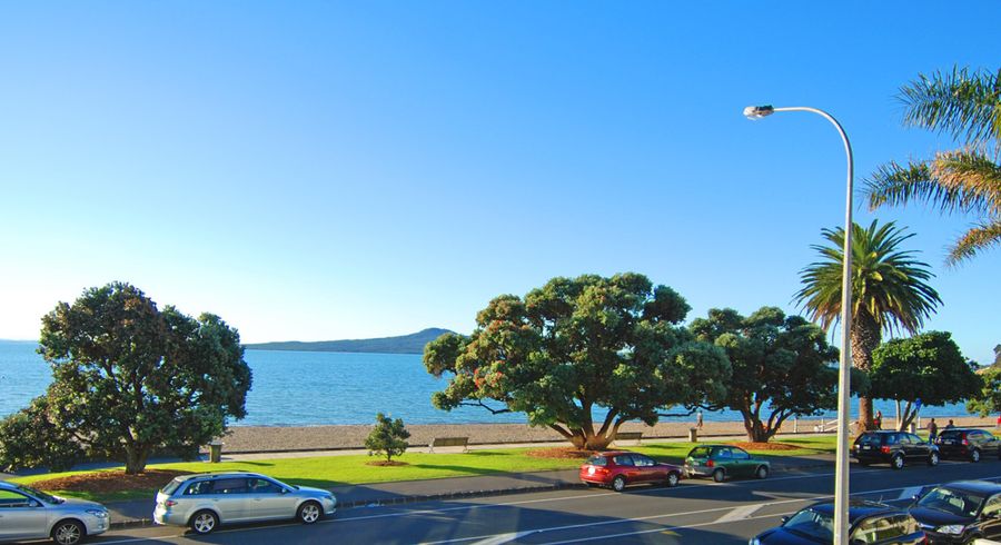  at 3/381 Tamaki Drive, St Heliers, Auckland