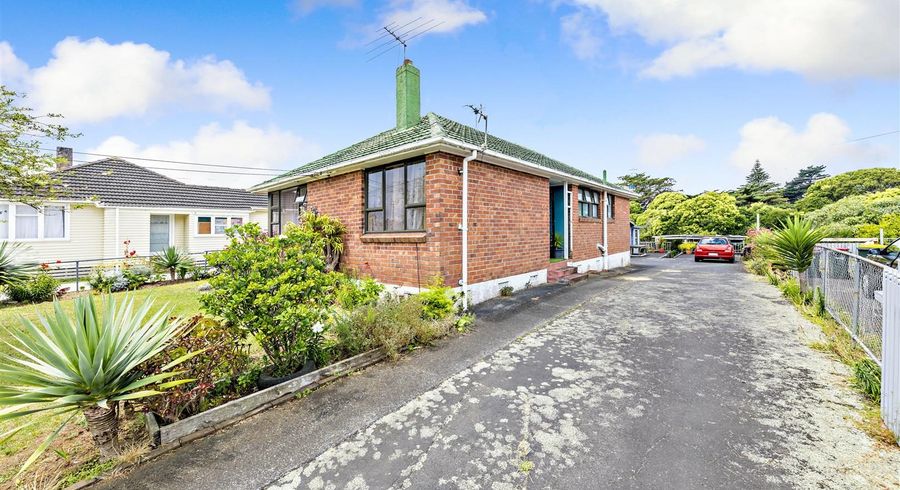  at 14 Firth Crescent, Otara, Auckland