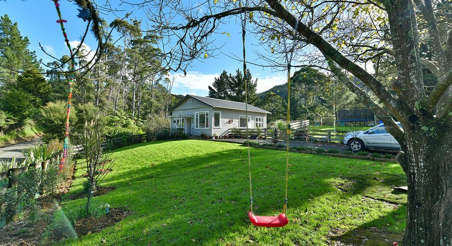  at 185 Tahekeroa Road, Kaukapakapa