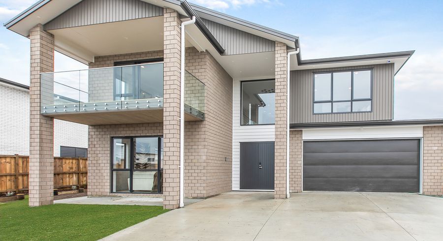  at 10 Keshvara Road, Beachlands, Auckland