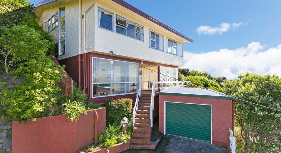  at 18 Highbury Crescent, Highbury, Wellington