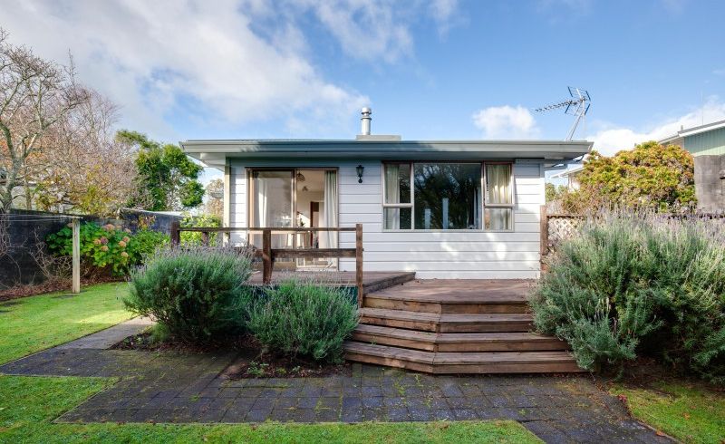  at 11 Rennell Street, Frankleigh Park, New Plymouth