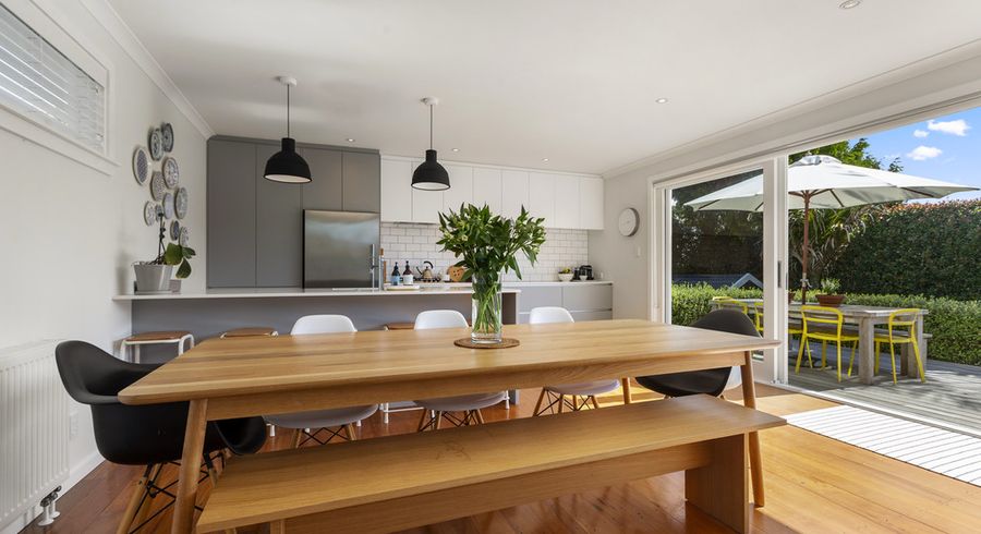  at 46 Tahapa Crescent, Meadowbank, Auckland