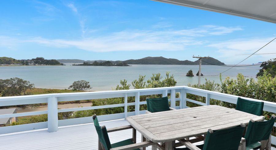  at 76 Rapata Road, Ōakura, Hikurangi