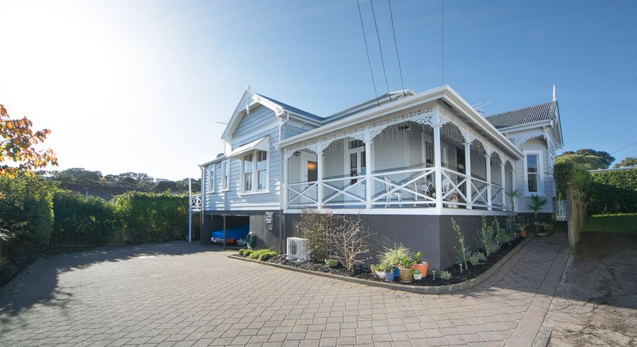 at 2/50 Campbell Road, One Tree Hill, Auckland