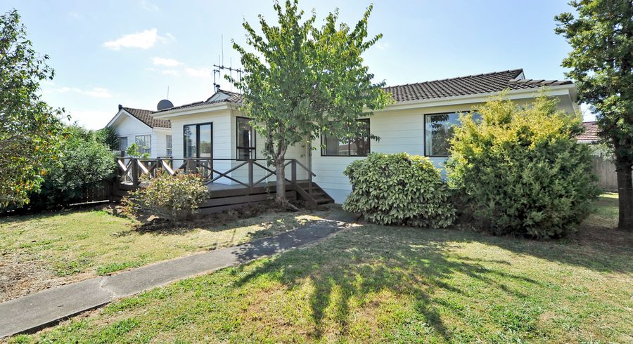  at 10 Cedar Grove, Highbury, Palmerston North