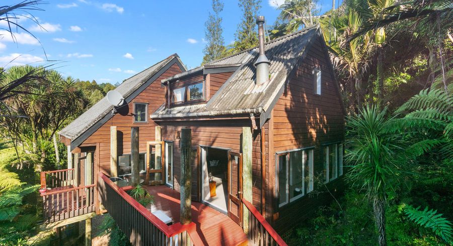  at 211 Shaw Road, Titirangi, Auckland
