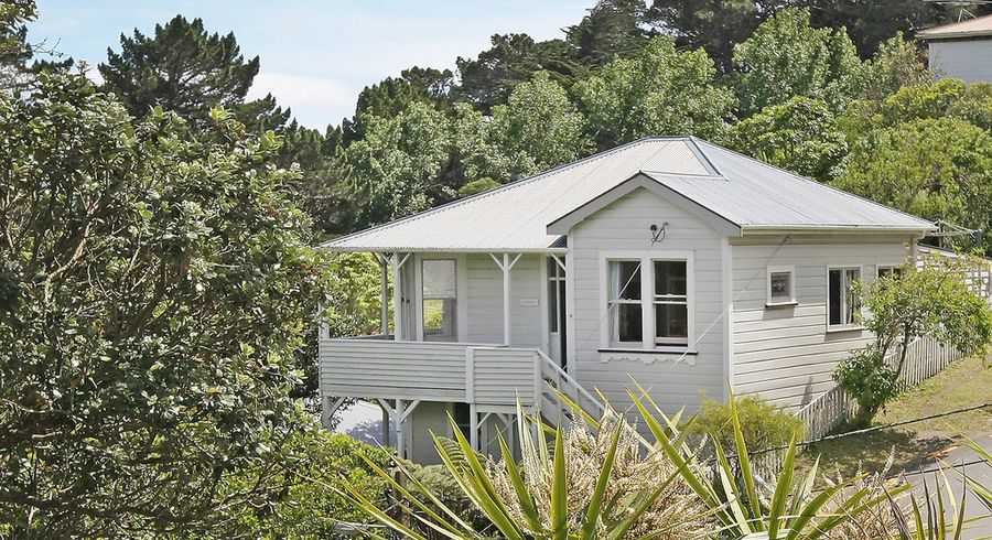  at 9 Caprera Street, Melrose, Wellington