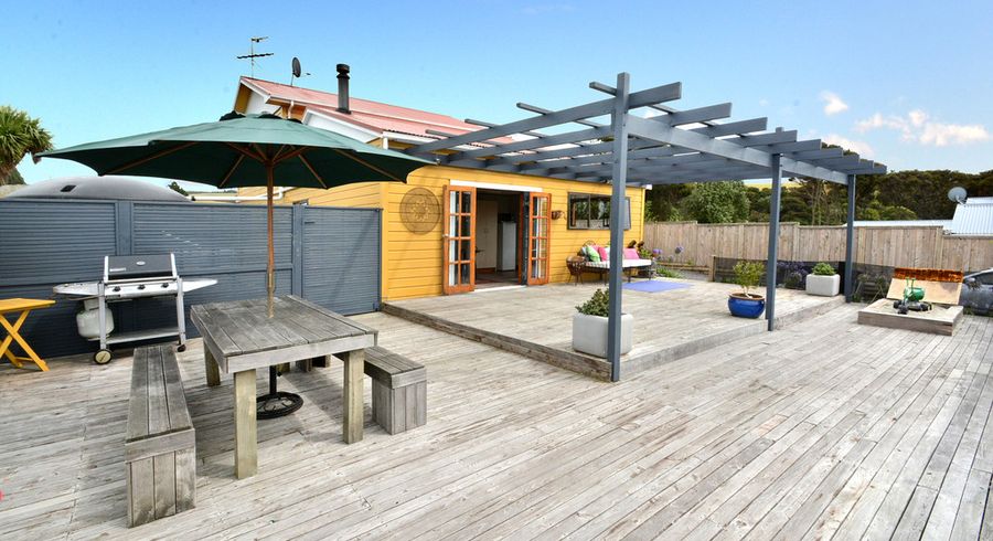  at 6 FRANCES ST, Taieri Beach, Taieri Mouth