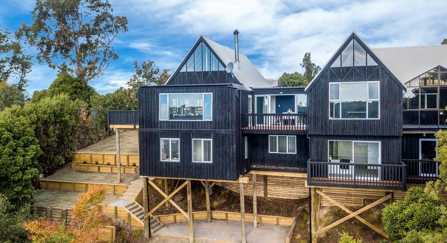  at 363 Centaurus Road, Hillsborough, Christchurch