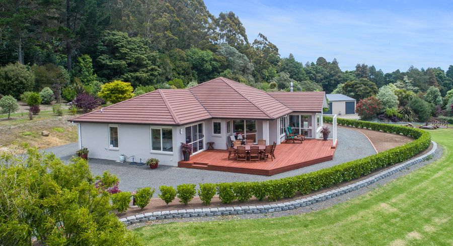  at 476 Crane Road, Kamo