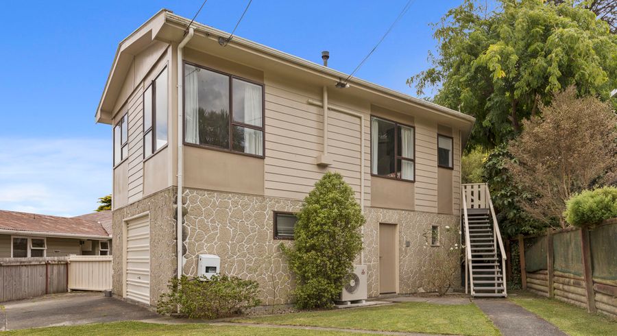  at 5 Lowry Crescent, Stokes Valley, Lower Hutt