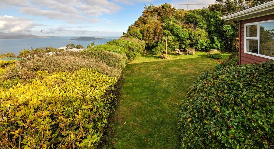  at 31 Cheyne Walk, Newlands, Wellington