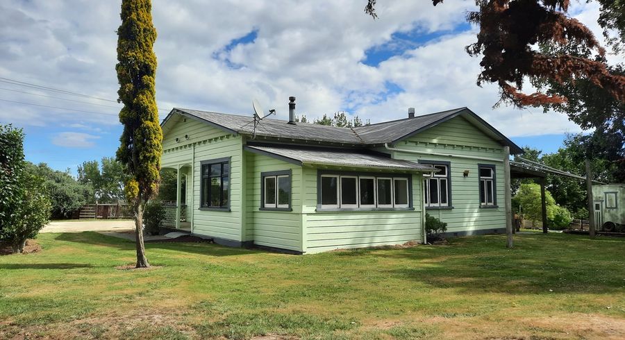  at 114 Banks Road, Rongotea, Palmerston North