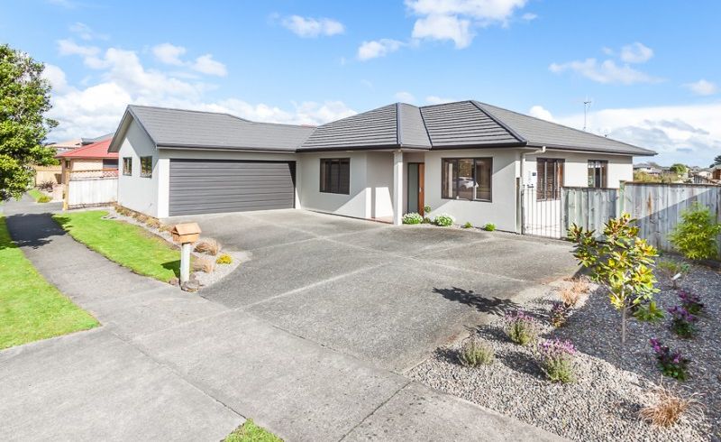 at 120 Ruapehu Drive, Fitzherbert, Palmerston North