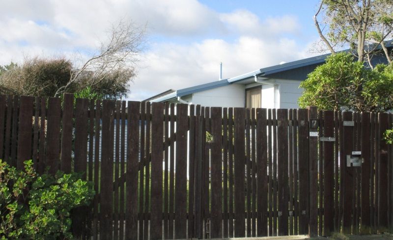  at 7 Reeves Street, Waikanae Beach, Waikanae
