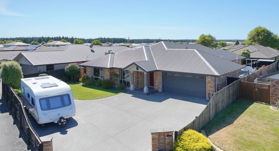  at 10 Tawa Place, Parklands, Christchurch