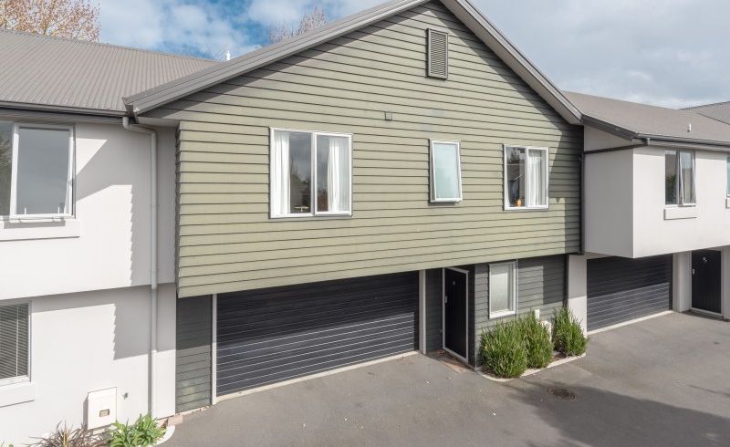  at 5/6 Page Place, Hamilton East, Hamilton