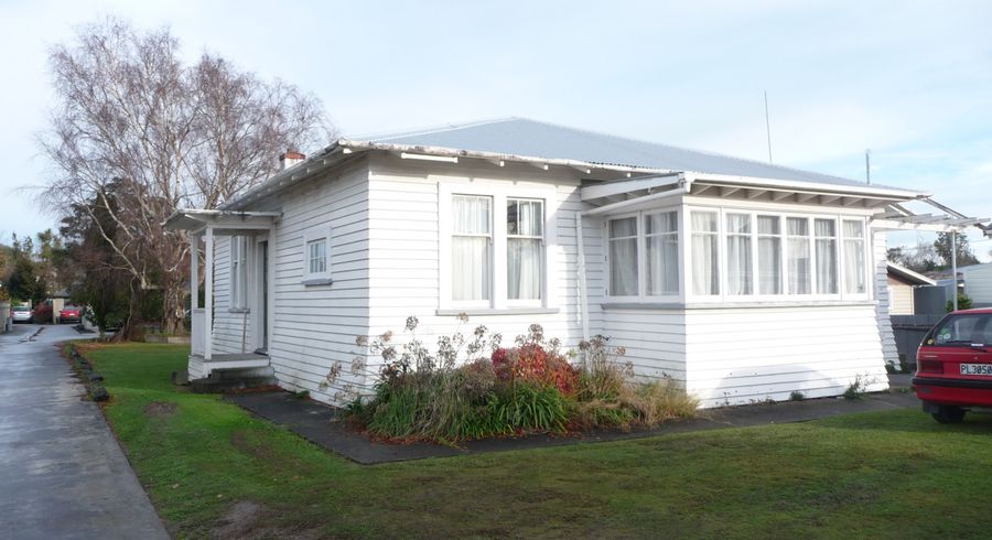  at 112 Linton Street, West End, Palmerston North