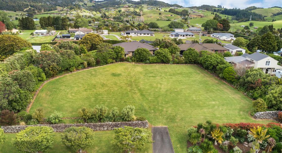  at 10 Tullamore, Maunu, Whangarei