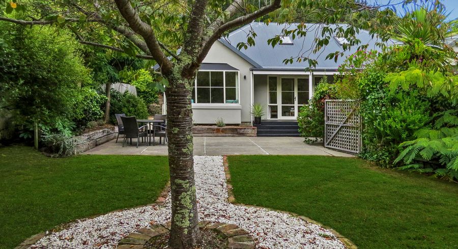  at 21 Cascade Place, Sumner, Christchurch