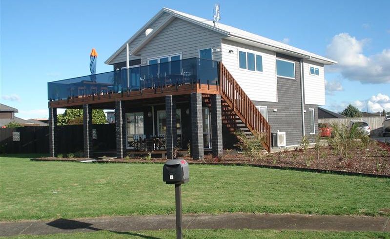  at 7 Sea Vista, Katikati