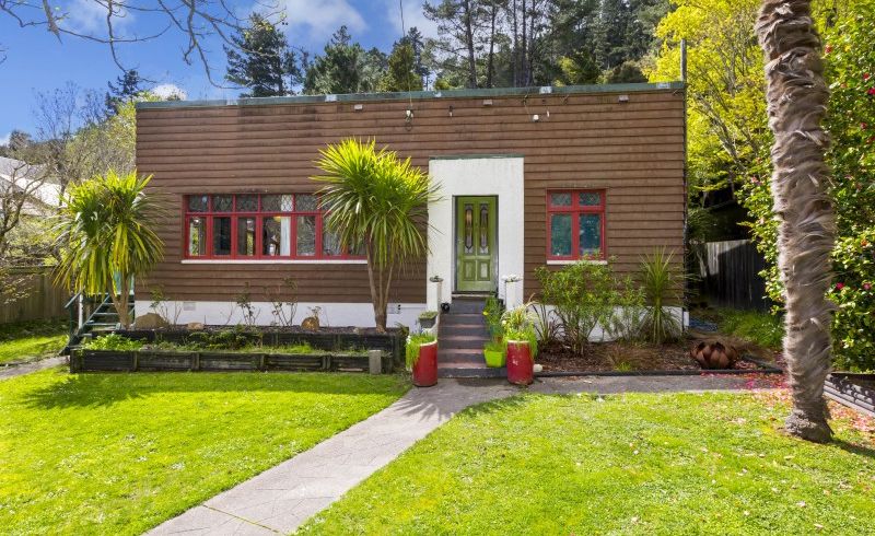  at 7 Elmslie Road, Pinehaven, Upper Hutt